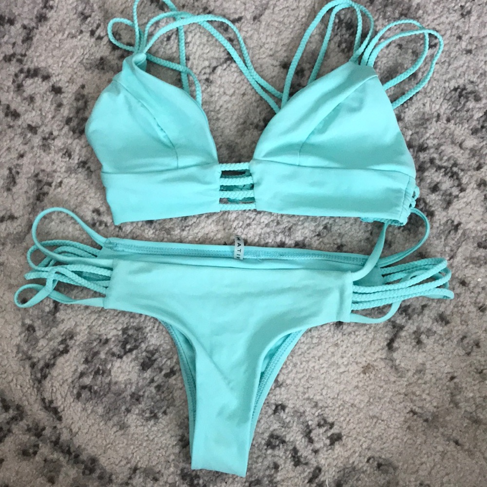 Vitamin A neutra bikini